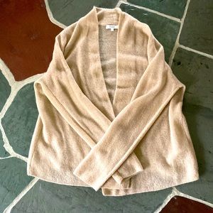🔥NWOT Vince Wool Convertible Cardigan Cream